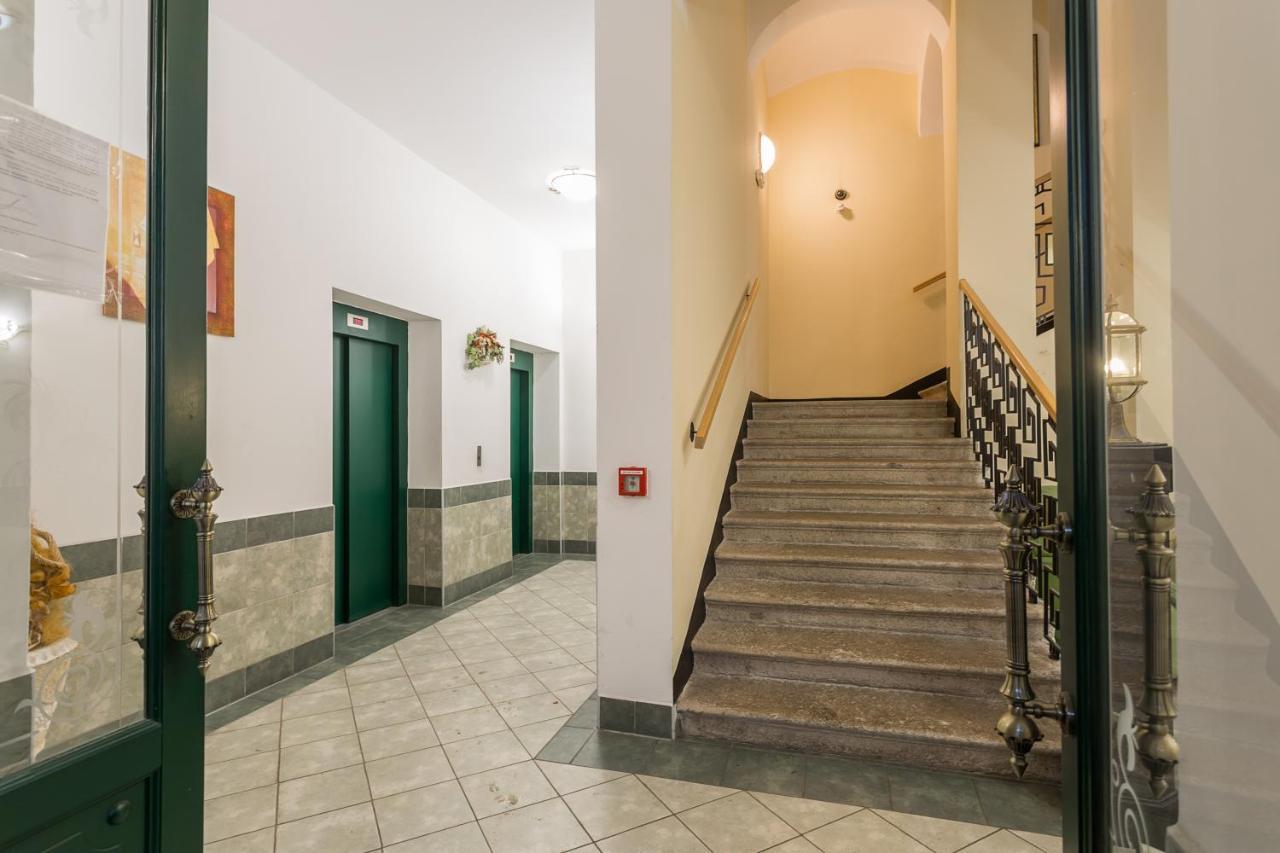 Apartma Linda 1880 Karlsbad Exterior foto